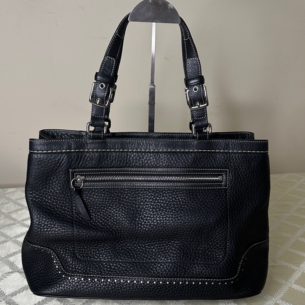 Elegant COACH Black Leather Tote Bag